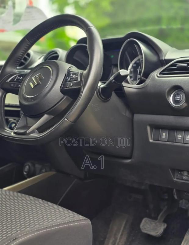 Suzuki Swift 2019 Gray