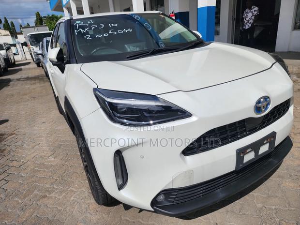 Toyota Yaris Cross 2021 White