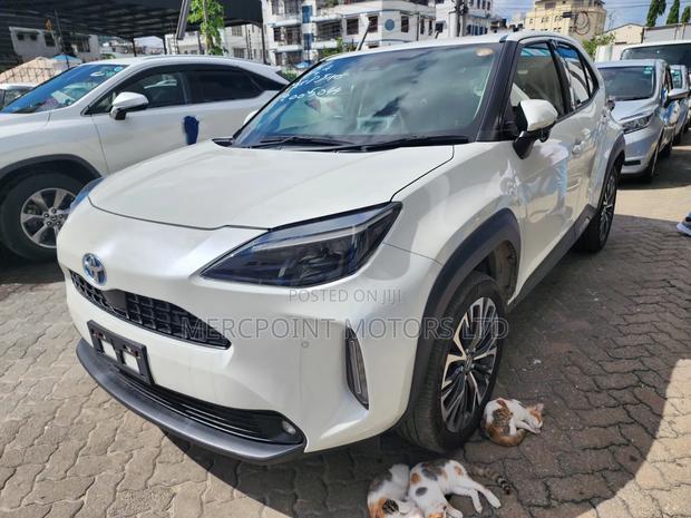 Toyota Yaris Cross 2021 White
