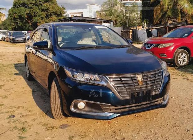 Toyota Premio 1.5 FWD 2019 Blue