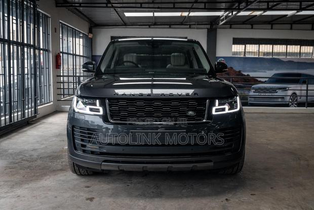Land Rover Range Rover Vogue 2019 Gray