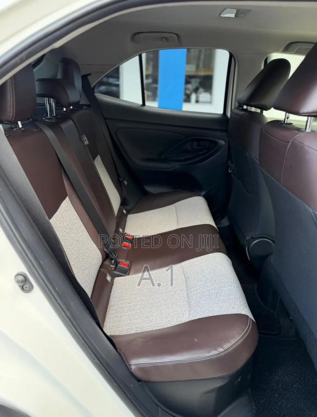 Toyota Yaris Cross 1.5 Hybrid FWD 2020 White
