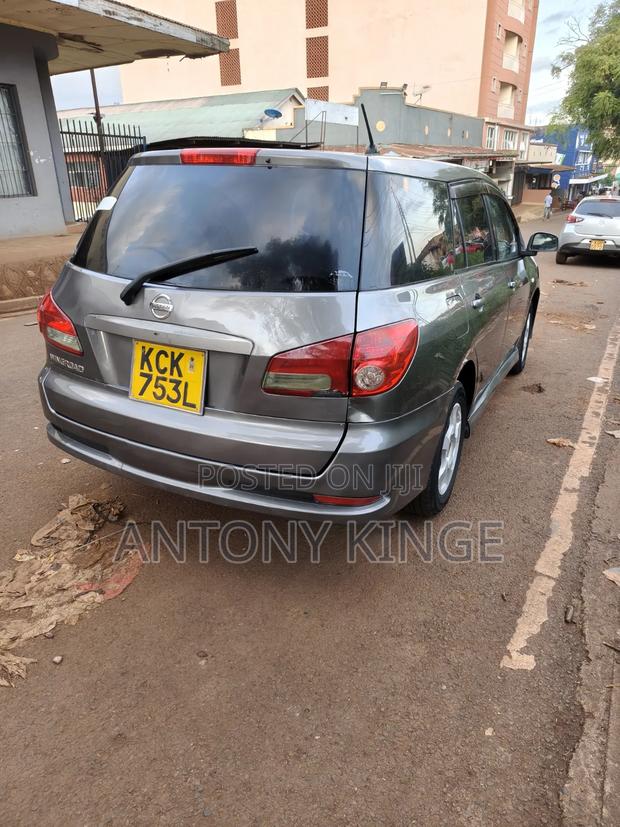 Nissan Wingroad 2009 Gray
