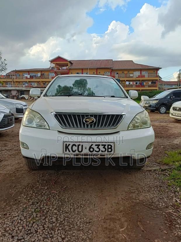 Toyota Harrier 2.4 2012 White