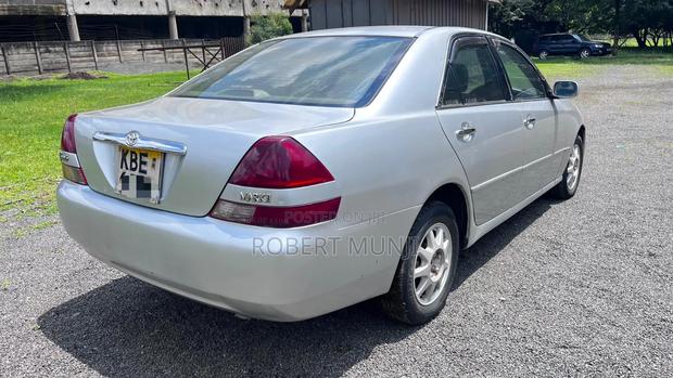 Toyota Mark II 2003 Silver