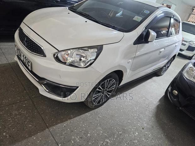Mitsubishi Mirage 2018 White