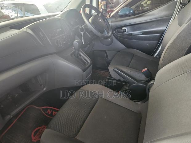 Nissan NV200 2018 Silver