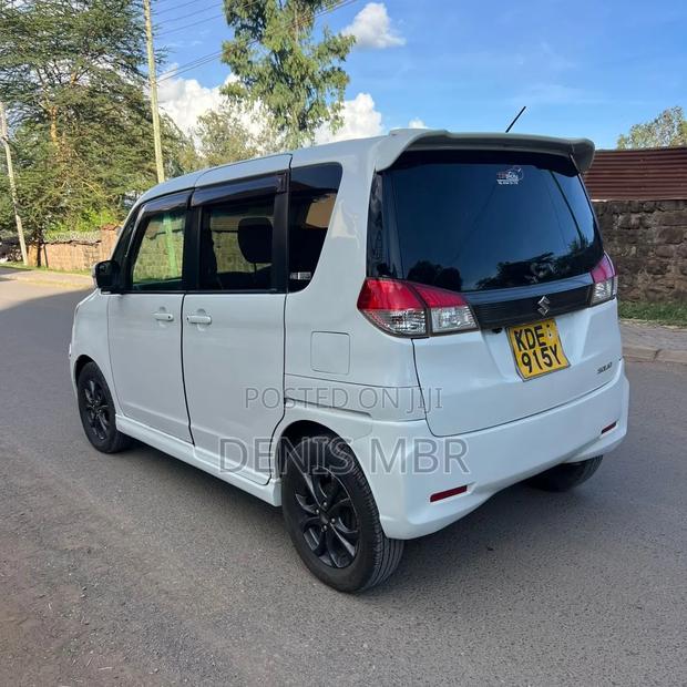 Suzuki Solio 2016 White