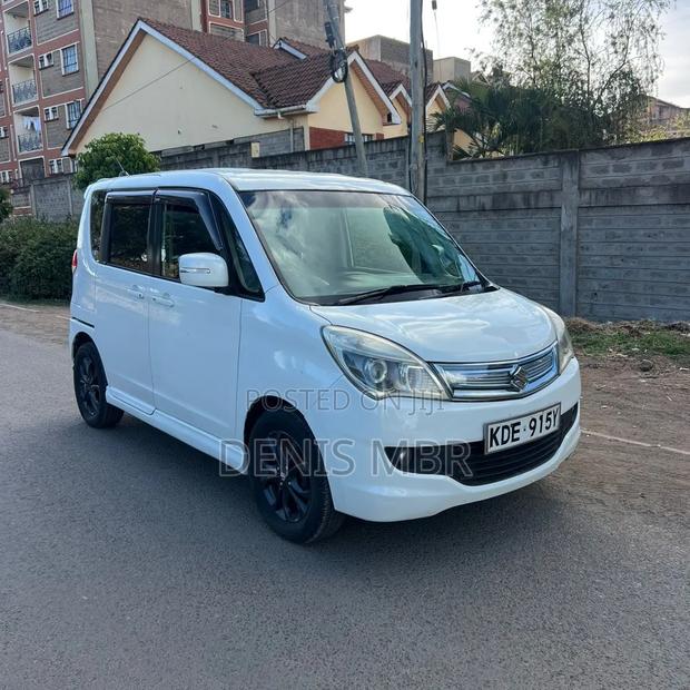 Suzuki Solio 2016 White