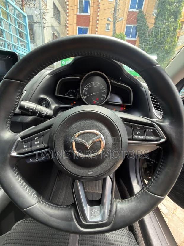 Mazda Axela 2019 Brown