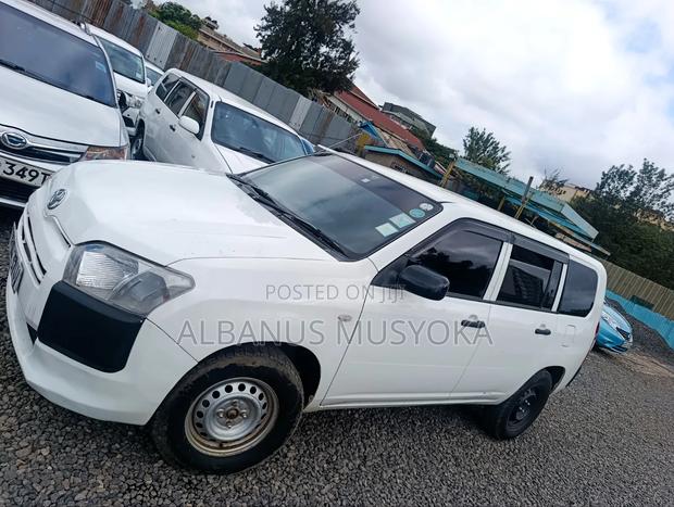 Toyota Probox 2017 White