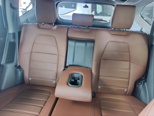 Honda CR-V 2019 Pearl