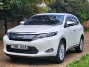 Toyota Harrier 2.0 2014 White for sale