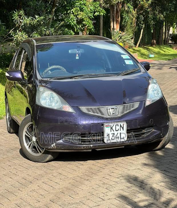 Honda Fit Automatic 2010 Purple