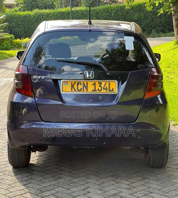 Honda Fit Automatic 2010 Purple