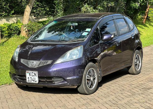 Honda Fit Automatic 2010 Purple