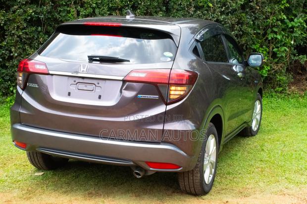 Honda Vezel 2019 Brown