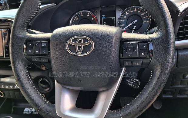 Toyota Hilux 2020