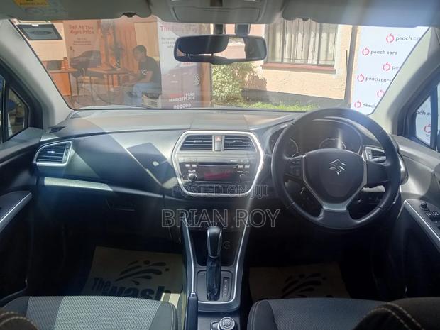 Suzuki Sx4 1.6 SUV Petrol FWD 2015 Silver