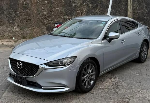 Mazda Atenza 2019 Silver