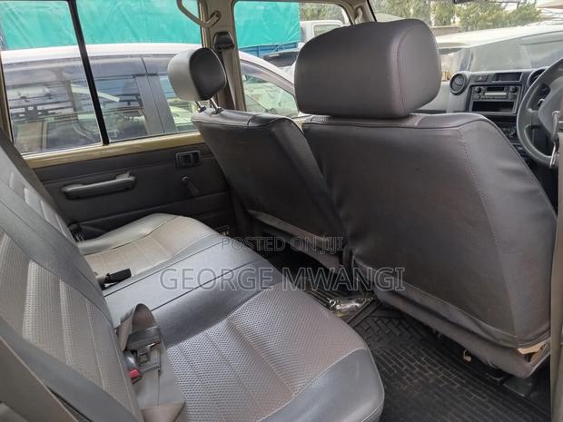 Toyota Land Cruiser 2010 Beige