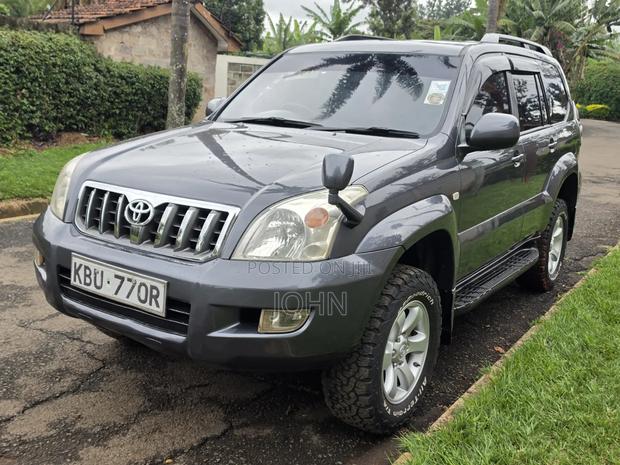 Toyota Land Cruiser Prado 4.0 V6 5dr 2006 Gray
