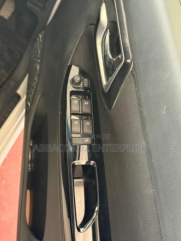 Daihatsu Move 2019 Pearl