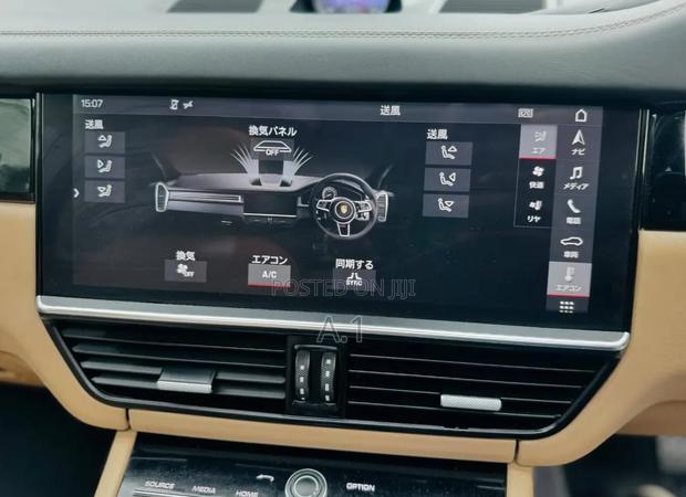 Porsche Cayenne Base AWD 2019 Blue
