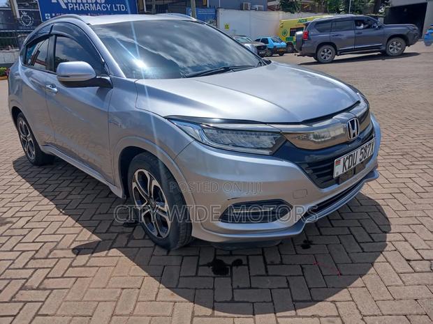 Honda Vezel 1.5 Hybrid 2WD 2018 Silver