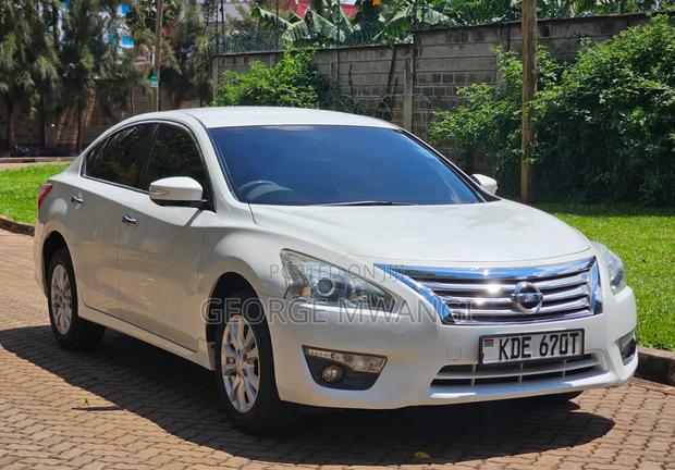 Nissan Teana 2014 White