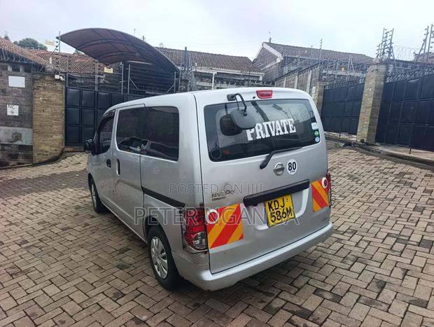 Nissan NV200 2016 Silver
