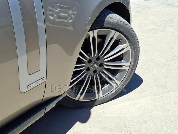 Land Rover Range Rover Vogue 2023 Silver