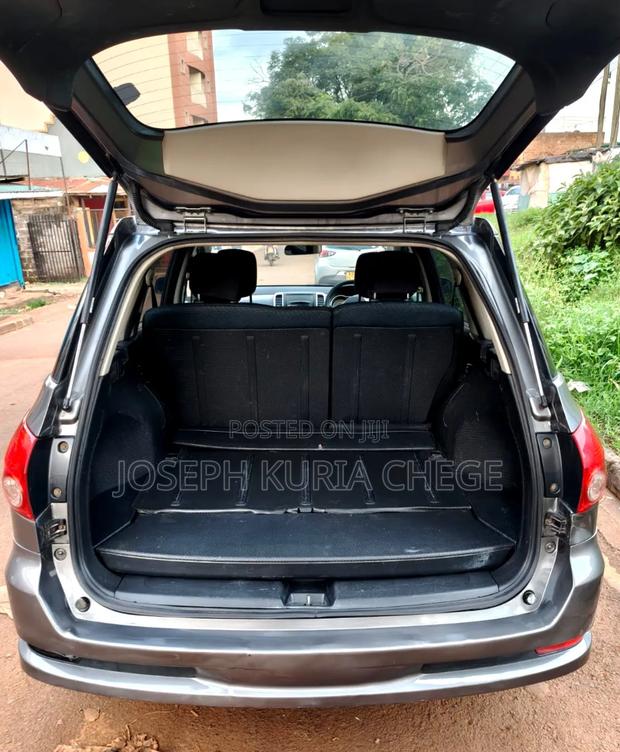 Nissan Wingroad 2010 Gray