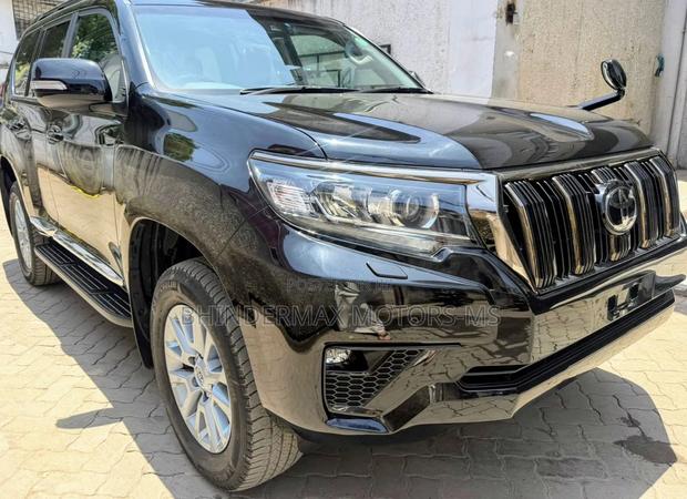 Toyota Land Cruiser Prado 4.0 Petrol TX-L 2019 Black