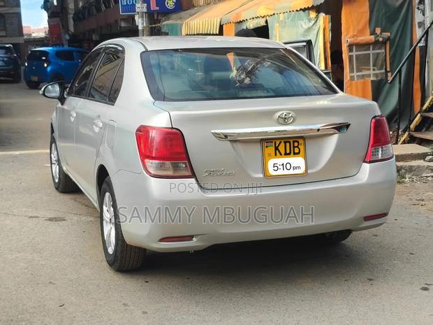 Toyota Axio 2014 Burgundy