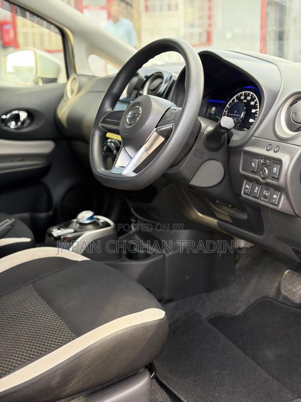 Nissan Note 1.2 Hybrid 2019 Silver