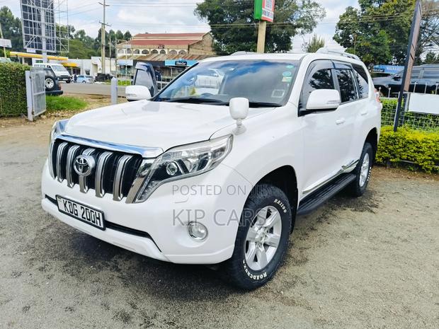 Toyota Land Cruiser Prado 2.8 D-4D 2015 White