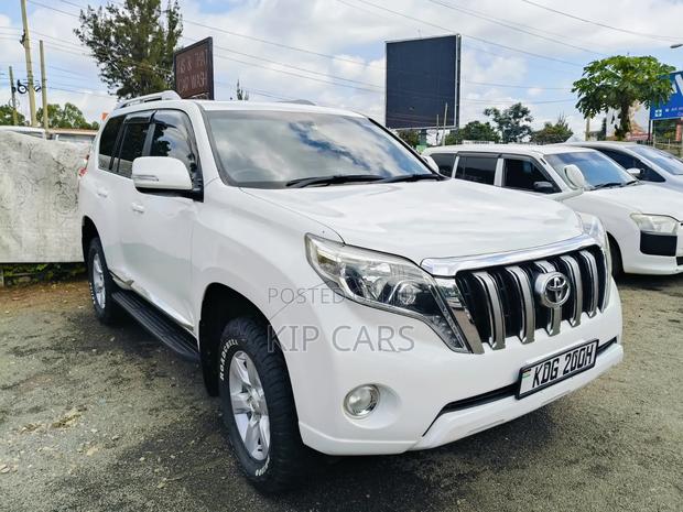 Toyota Land Cruiser Prado 2.8 D-4D 2015 White