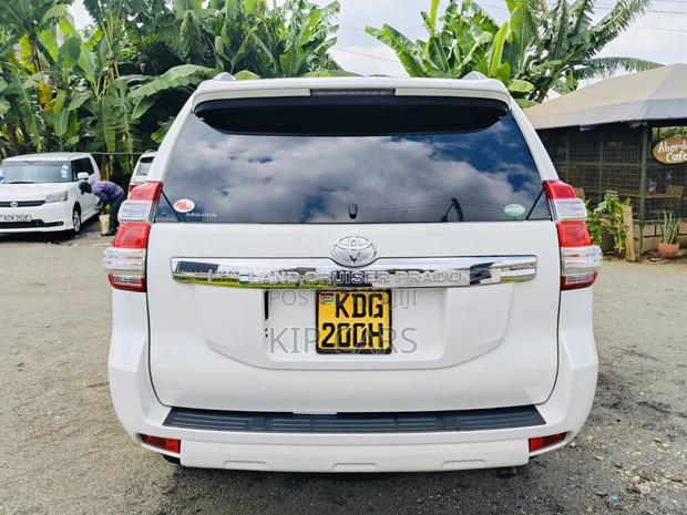 Toyota Land Cruiser Prado 2.8 D-4D 2015 White