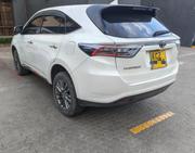 Toyota Harrier 2015 Pearl for sale