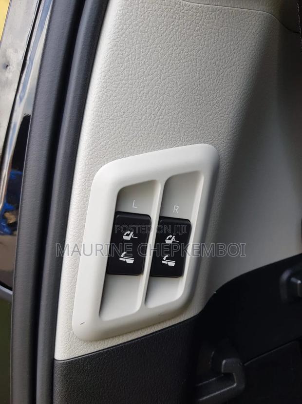 Toyota Land Cruiser Prado 2.7 2020 Black