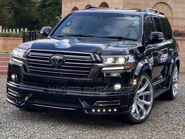 Toyota Land Cruiser 4.6 V8 ZX 2019 Black