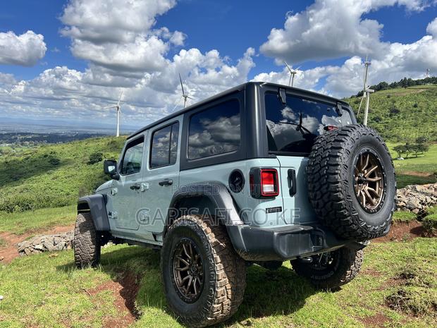 Jeep Wrangler 2024 Green