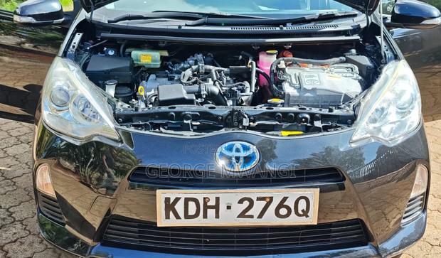 Toyota Aqua 2015 Black