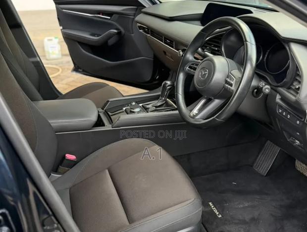 Mazda 3 2019 Blue