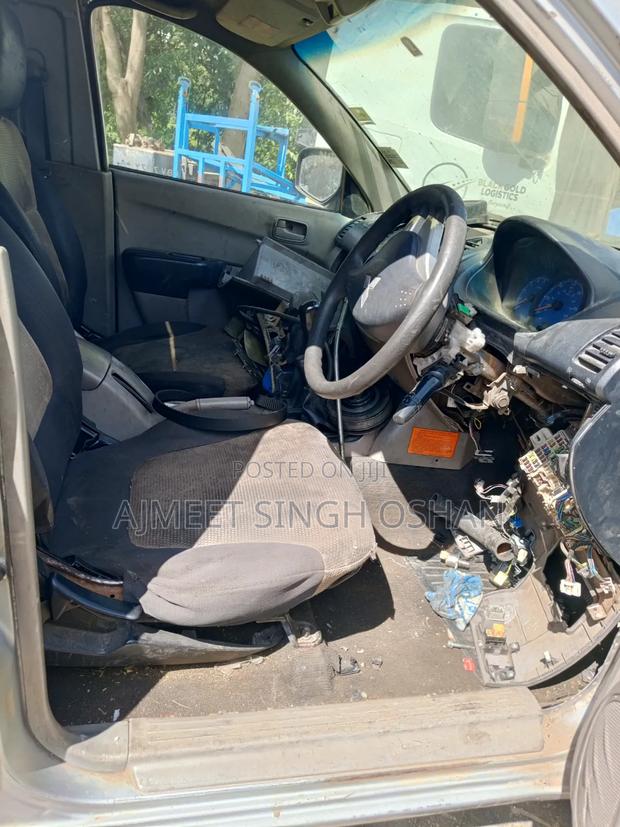 Mitsubishi L200 2015 Gray