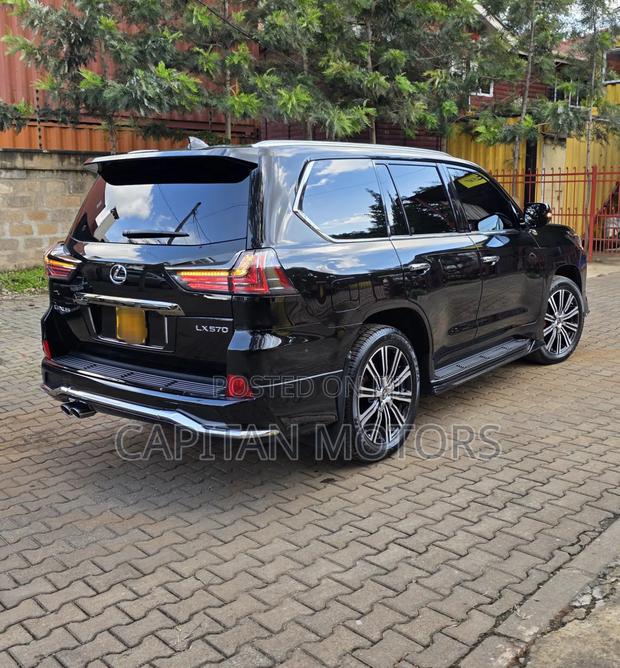 Lexus LX 570 AWD 2020 Black