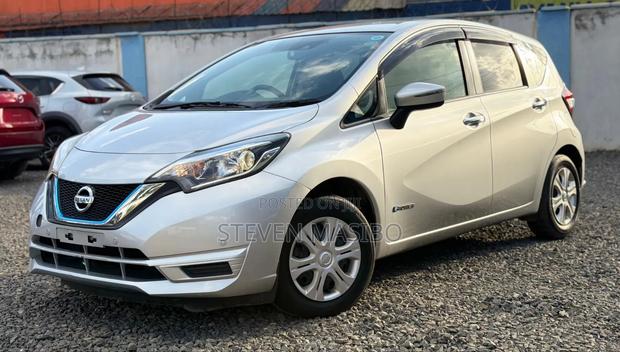 Nissan Note 1.2 Hybrid 2019 Silver