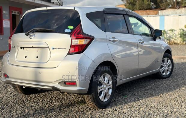 Nissan Note 1.2 Hybrid 2019 Silver