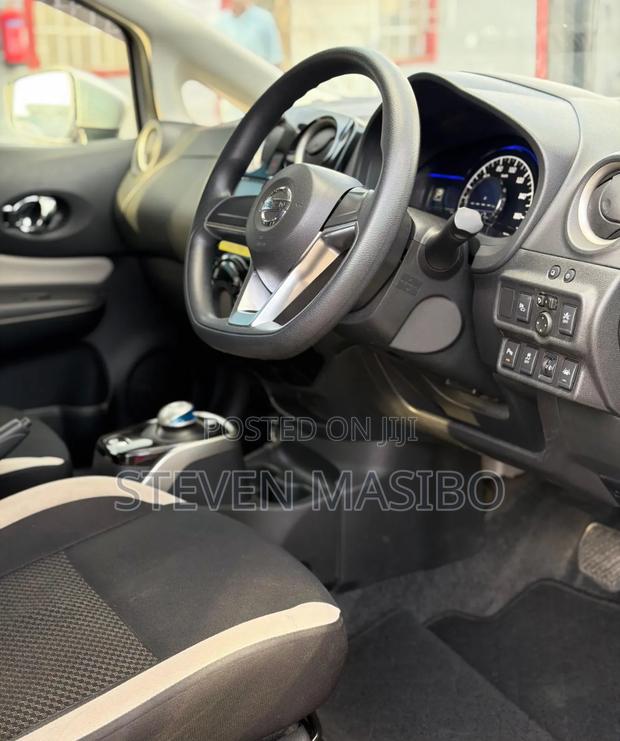 Nissan Note 1.2 Hybrid 2019 Silver